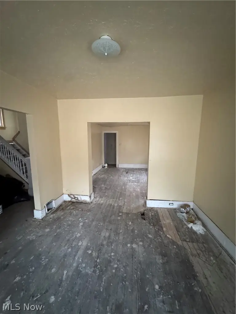 563 E 103rd Street, Cleveland, OH 44108 - #3