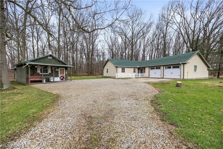 11923 Green Road, Wakeman, OH 44889 - #3