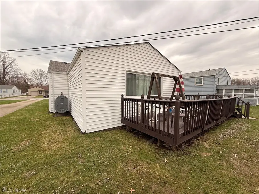 35288 Beach Park Avenue, Eastlake, OH 44095 - #3