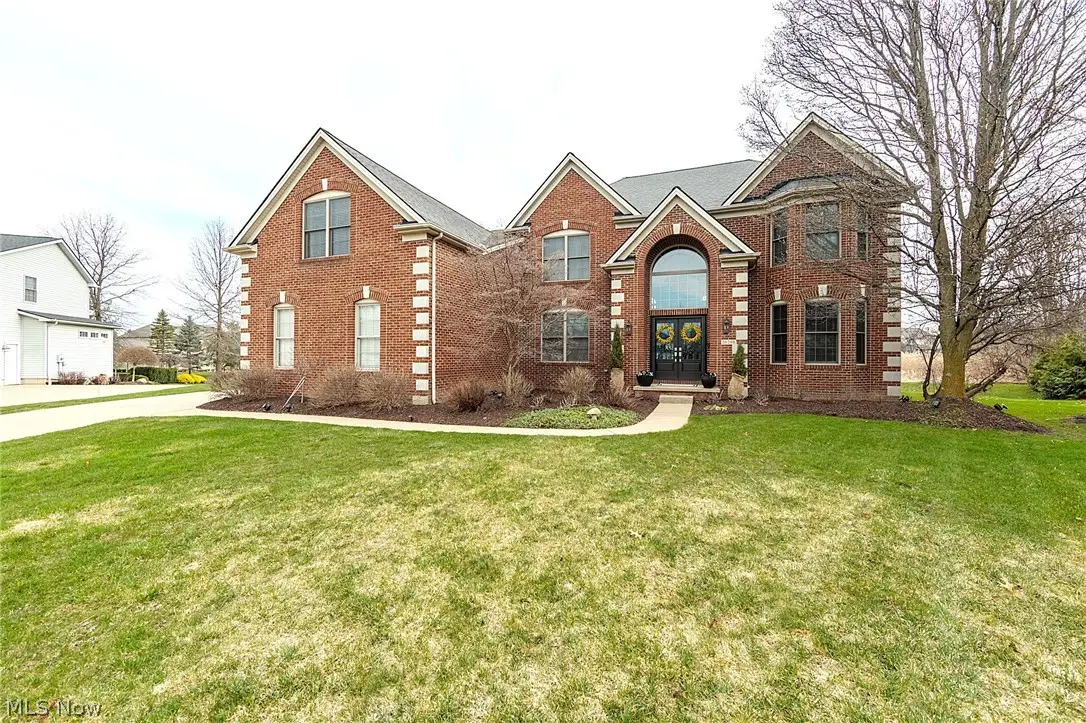 20208 E Donegal Lane, Strongsville, OH 44149 - #1