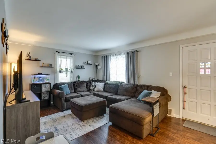 13513 York Boulevard, Garfield Heights, OH 44125 - #3