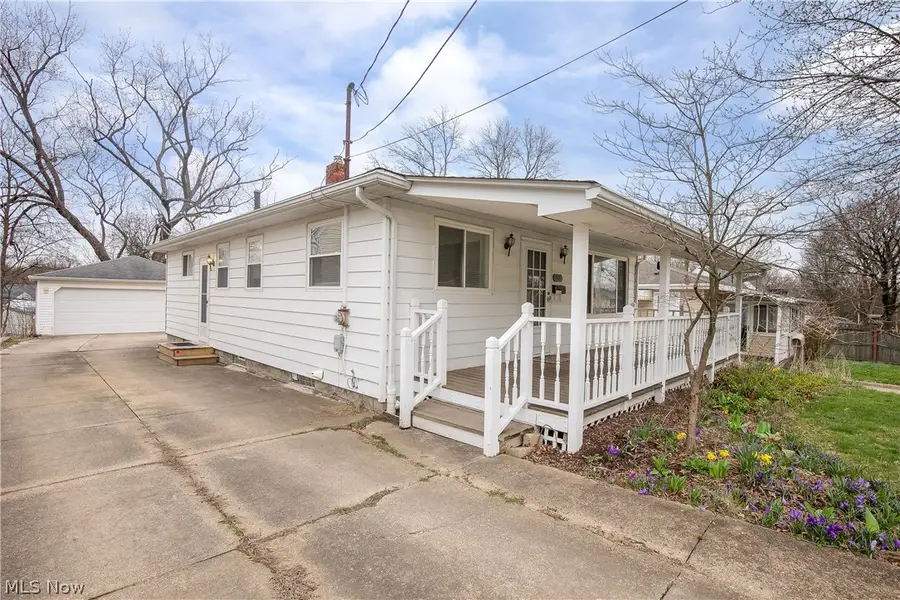 401 Moody Street, Akron, OH 44305 - #3