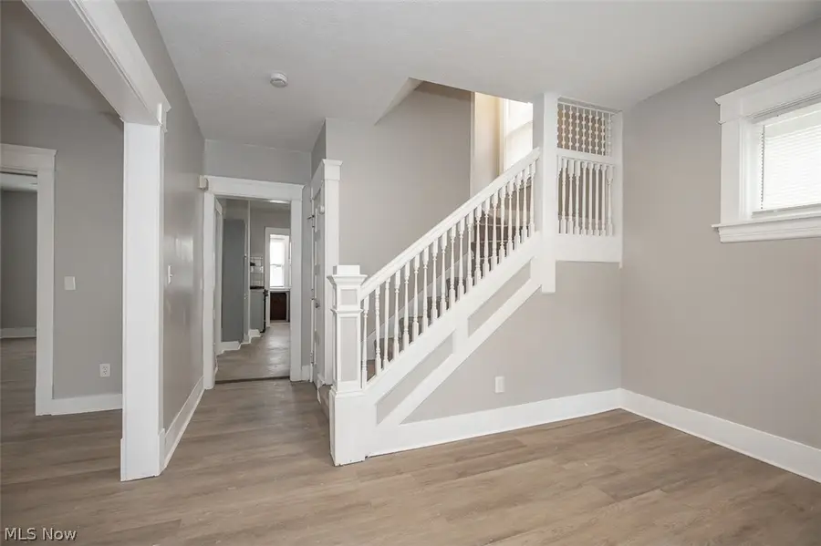 5614 Drake Avenue, Cleveland, OH 44127 - #2