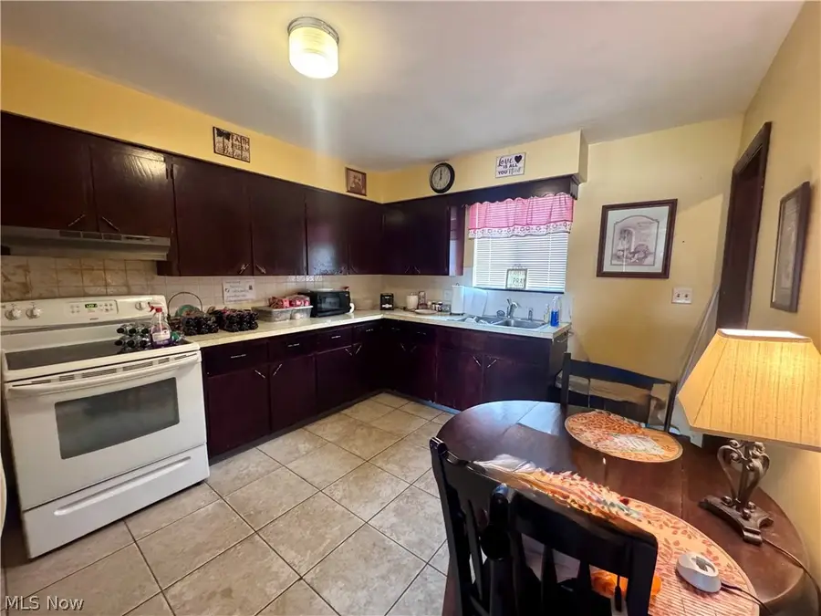 8974-8978 Wilverne Drive, Windham, OH 44288 - #3