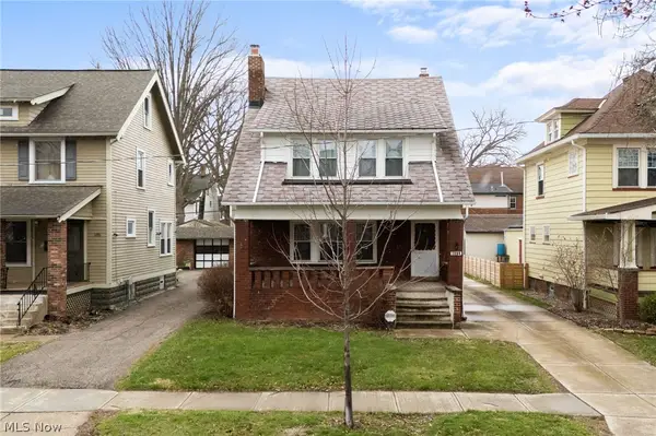 1284 Jackson Avenue, Lakewood, OH 44107