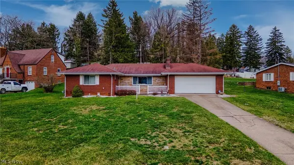 132 Bryden Road, Steubenville, OH 43953