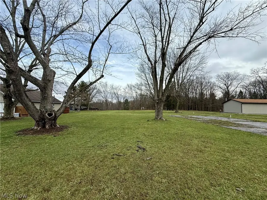 9914 W Hill Drive, Canfield, OH 44406 - #3