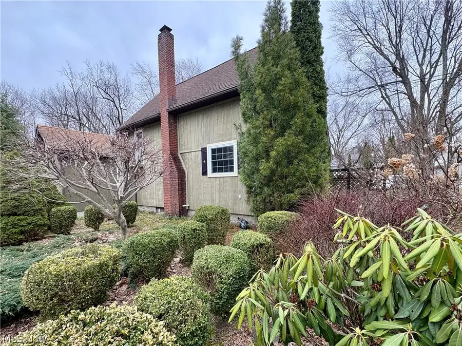 600 Lakeview Avenue, Conneaut, OH 44030 - #3