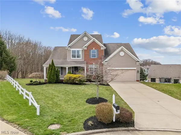 3196 Dunstone Circle, Akron, OH 44312