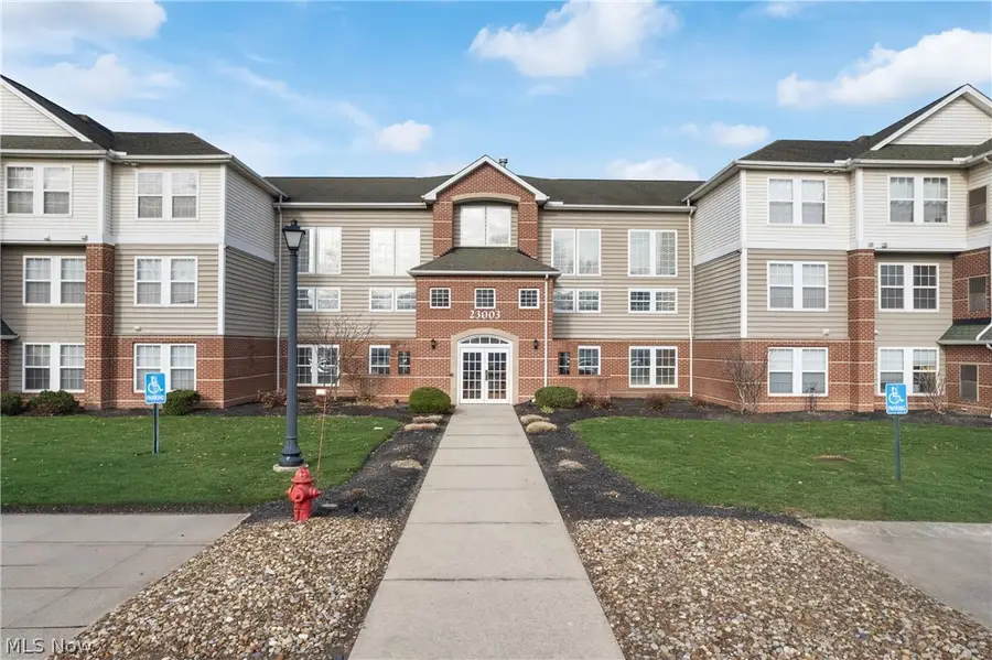 23003 Chandlers Lane #224, Olmsted Falls, OH 44138 - #2