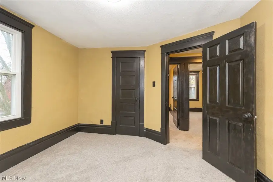 258 Oberlin Court, Akron, OH 44311 - #3