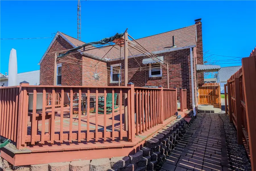 319 Superior Street, Louisville, OH 44641 - #3