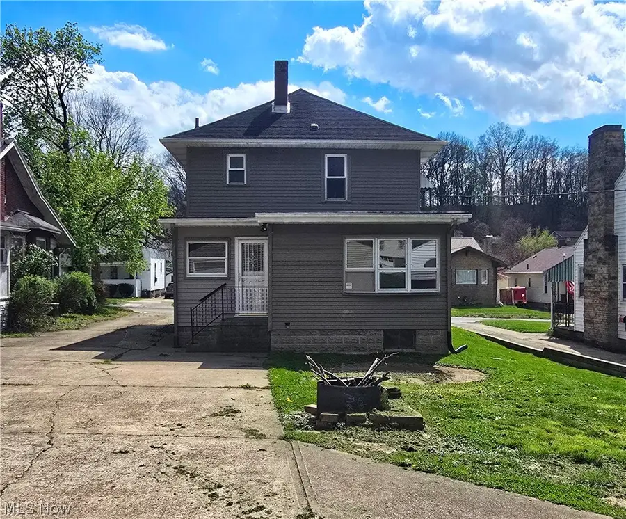 1720 Chestnut Street, Coshocton, OH 43812 - #3