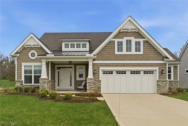 31523 Pier East, Avon Lake, OH 44012