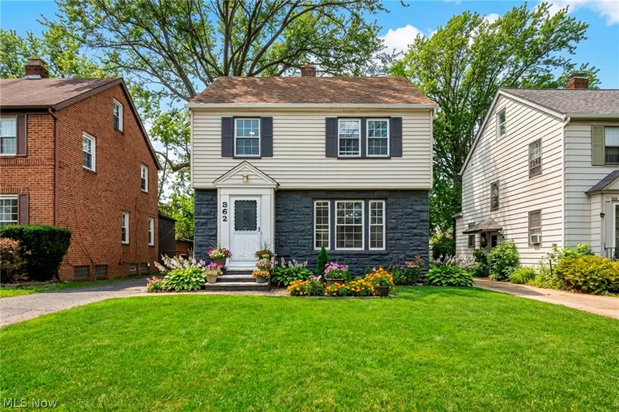 862 Keystone Drive, Cleveland Heights, OH 44121 - #2