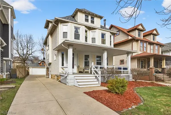 1228 Andrews Avenue, Lakewood, OH 44107