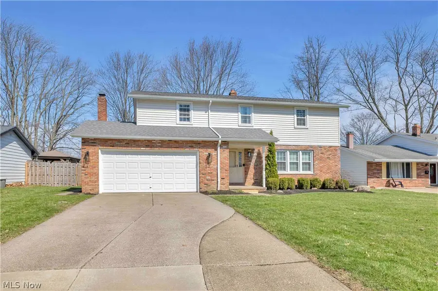 26928 Fairfax Lane, North Olmsted, OH 44070 - #2