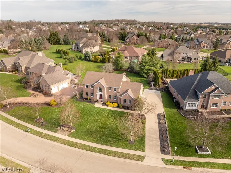 2669 Carrington Nw Street, North Canton, OH 44720 - #3