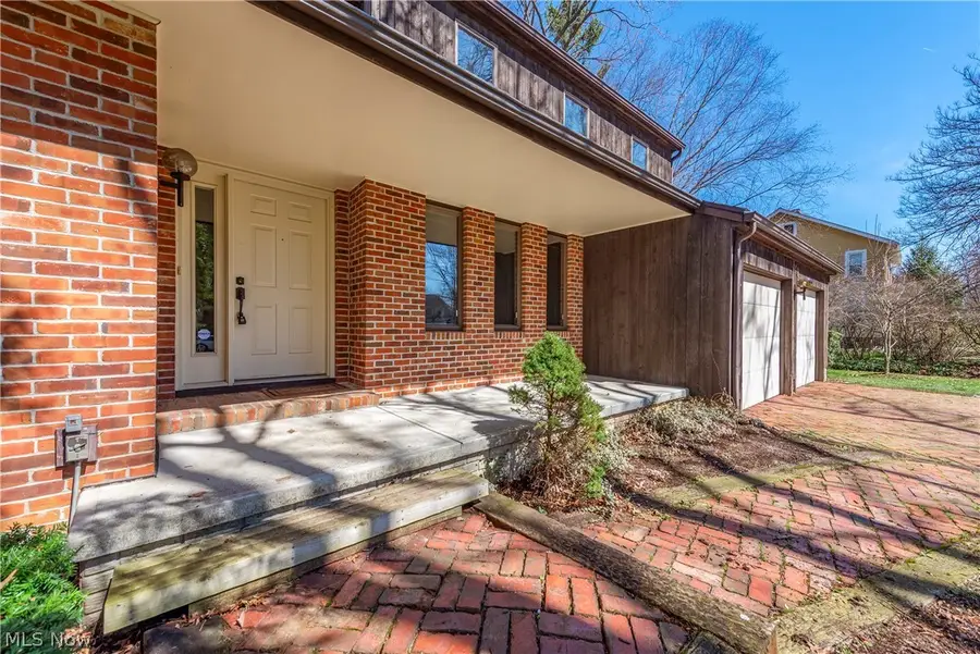 340 Edgemeer Place, Oberlin, OH 44074 - #2