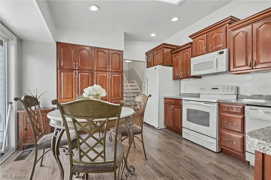 6360 Ramblewood Drive, Mentor, OH 44060 - #2