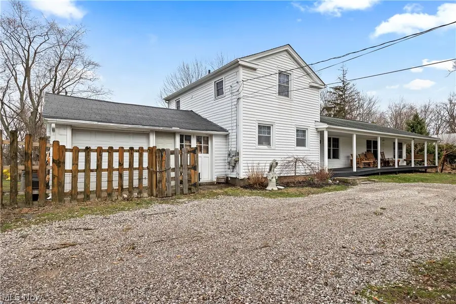 6635 Lake Ave, Elyria, OH 44035 - #2