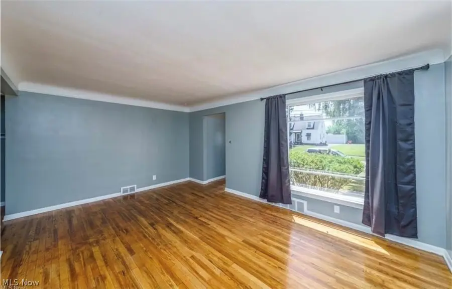 13815 Cranwood Park Boulevard, Garfield Heights, OH 44125 - #3