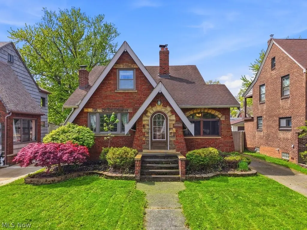 17513 Laverne Avenue, Cleveland, OH 44135 - #1