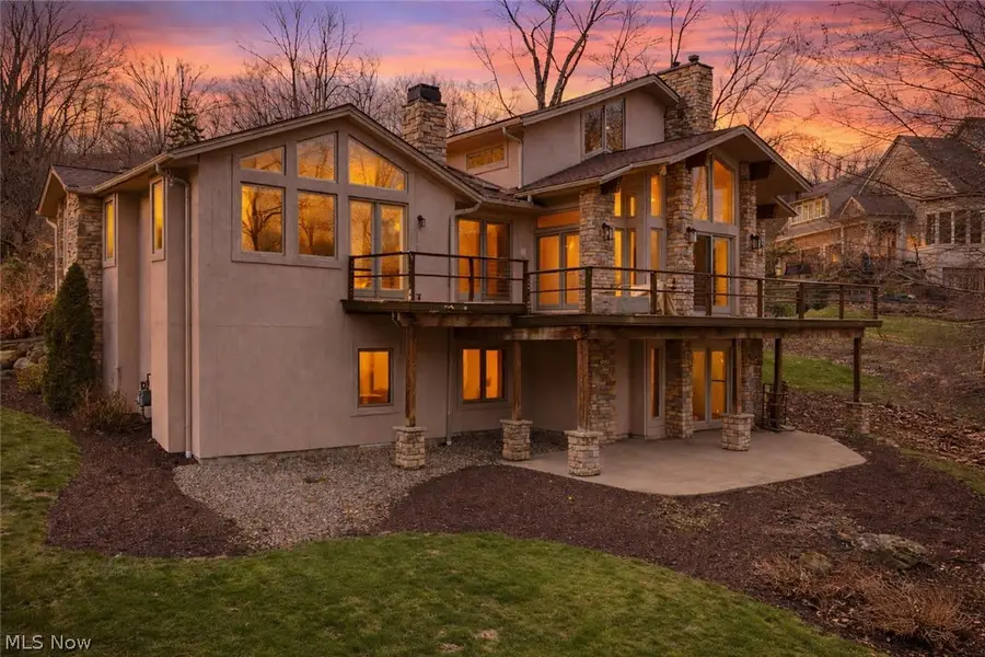 1105 Riverwoods Drive, Akron, OH 44313 - #2