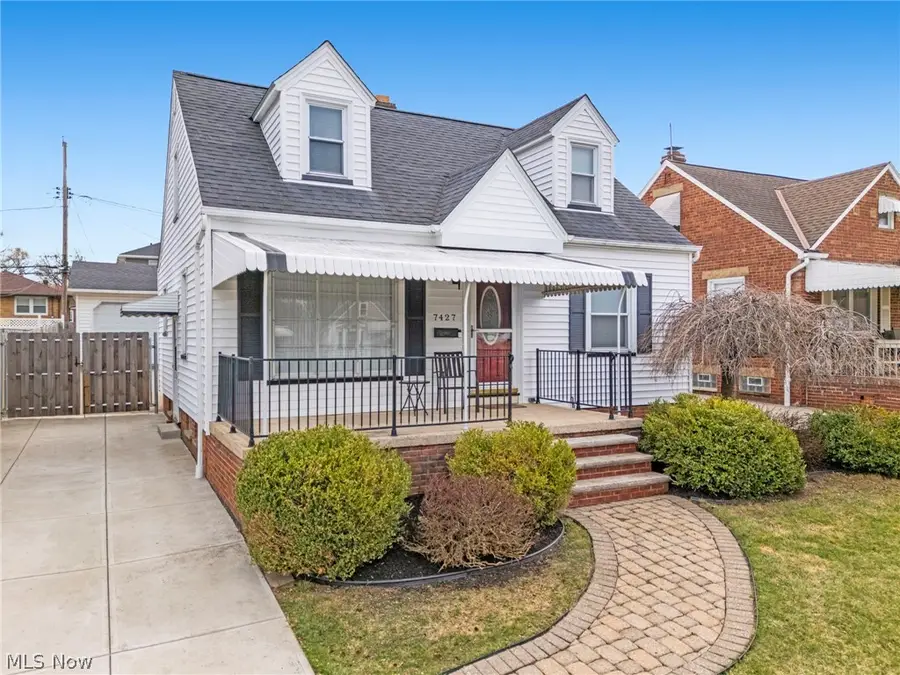 7427 Wefel Avenue, Brooklyn, OH 44144 - #3