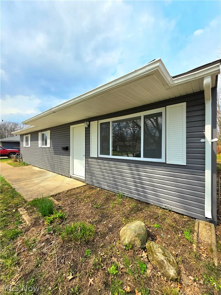 746 Delaware Avenue, Elyria, OH 44035 - #2
