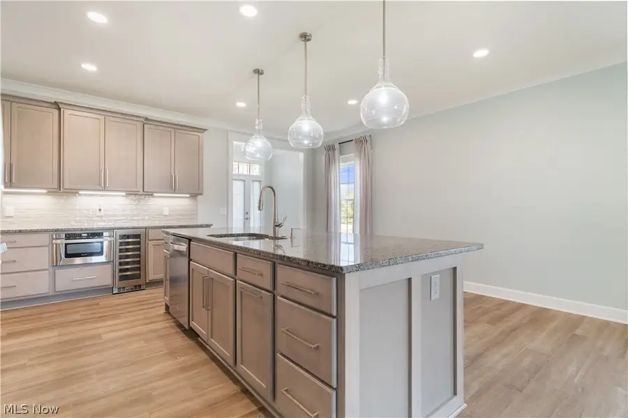 3542 Red Tail Nw Circle, Canton, OH 44708 - #3