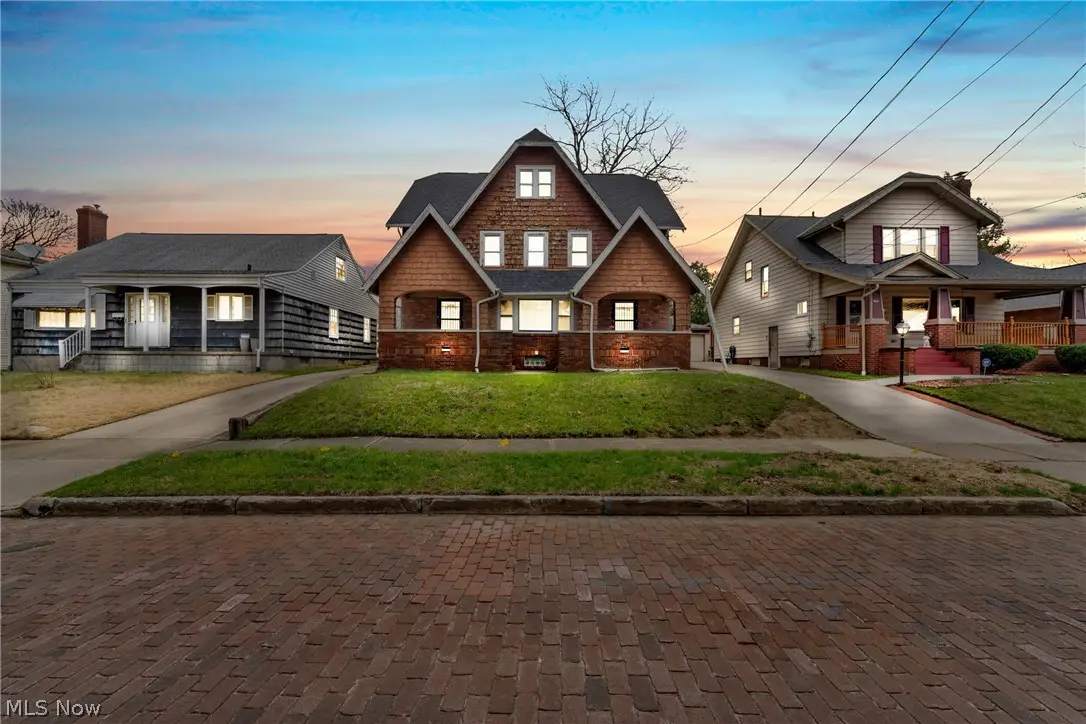 967 Oakland Avenue, Akron, OH 44310 - #1