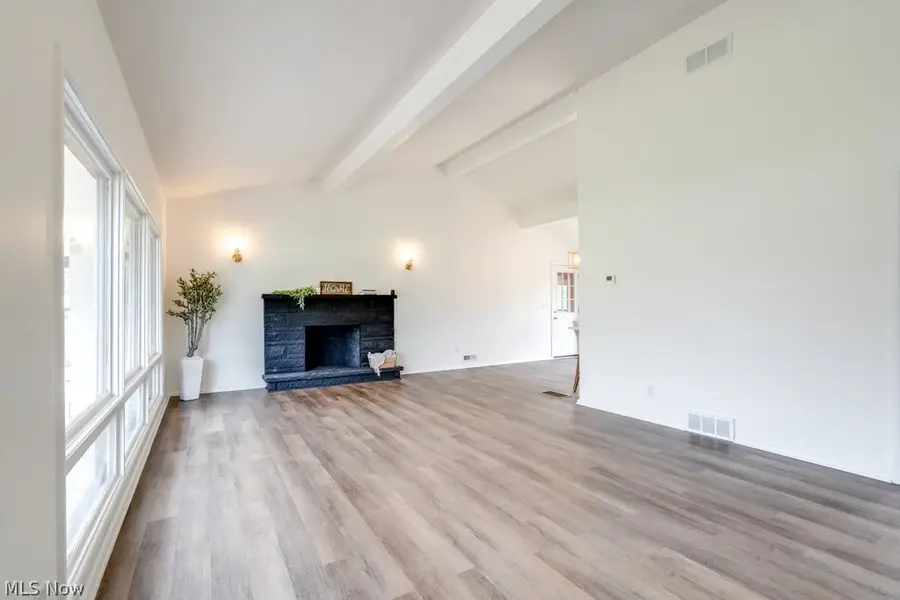 419 Briar Ne Avenue, North Canton, OH 44720 - #2