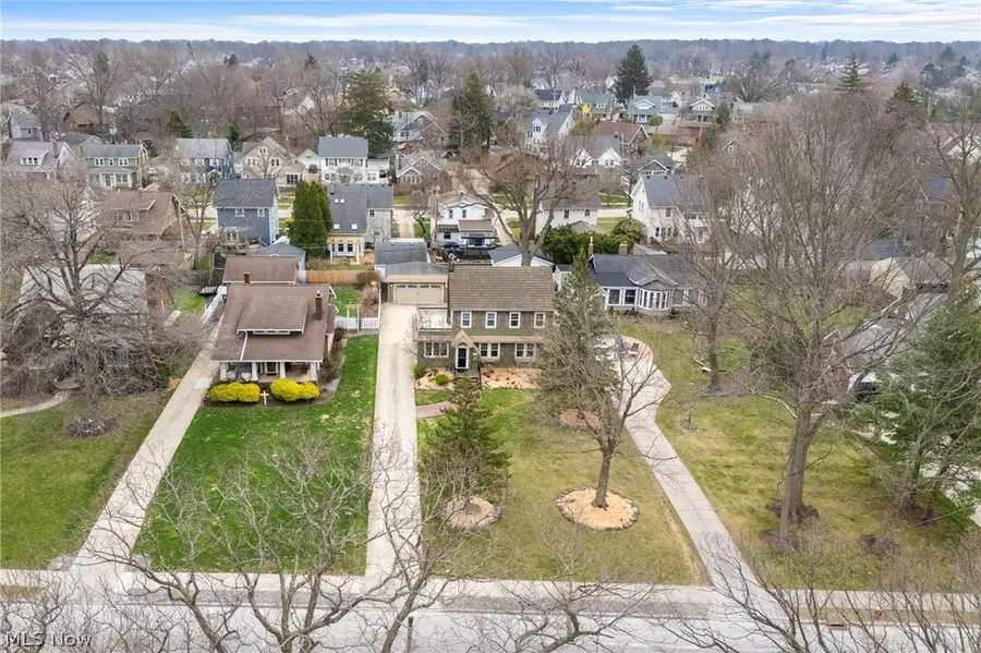 2135 Riverside Drive, Lakewood, OH 44107 - #2