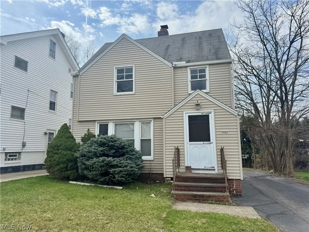 4868 E 88th Street, Garfield Heights, OH 44125 - #1