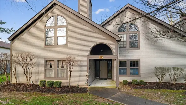 1123 Redtail Hawk #1, Boardman, OH 44512