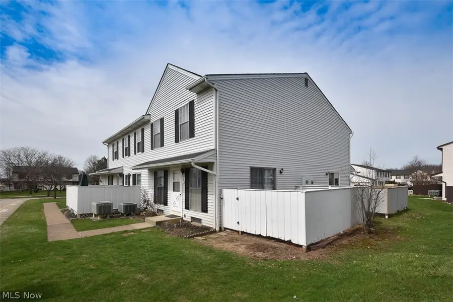 6577 Liberty Bell Drive #C20, Brook Park, OH 44142 - #2