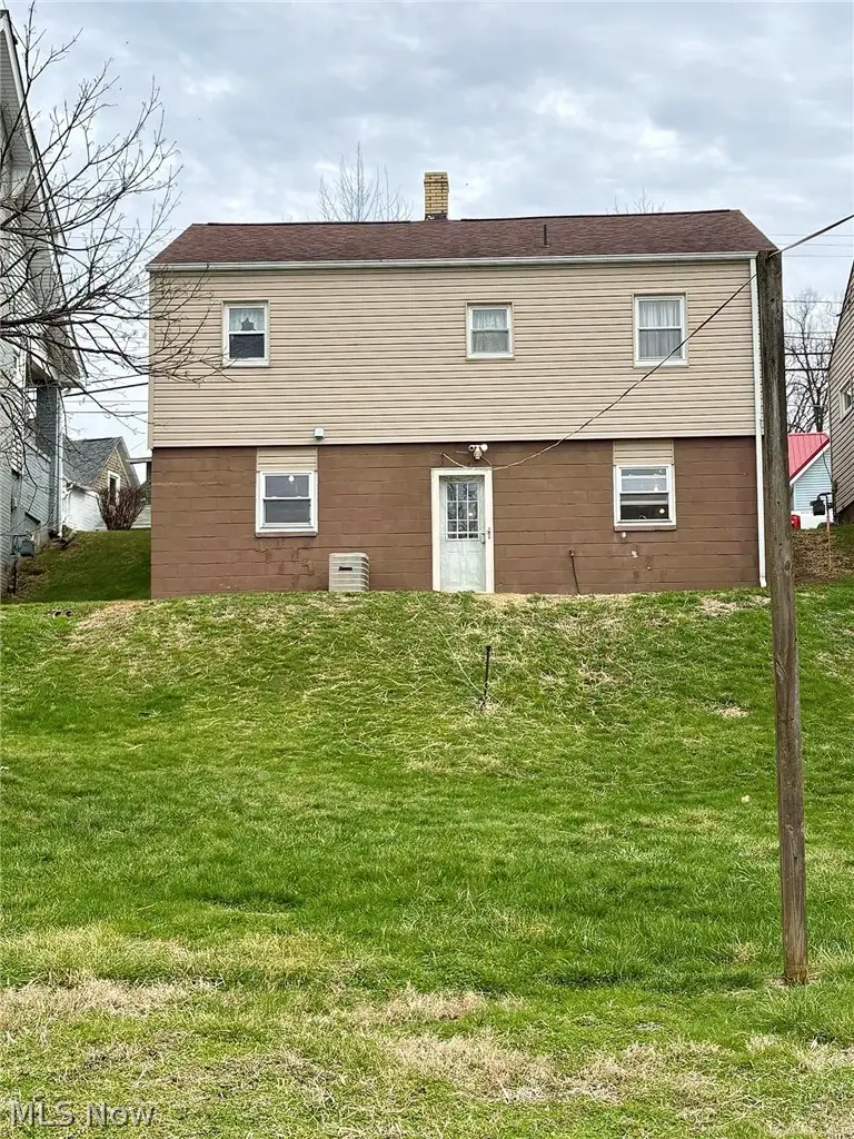 331 Saint Clair Avenue, Cadiz, OH 43907 - #3