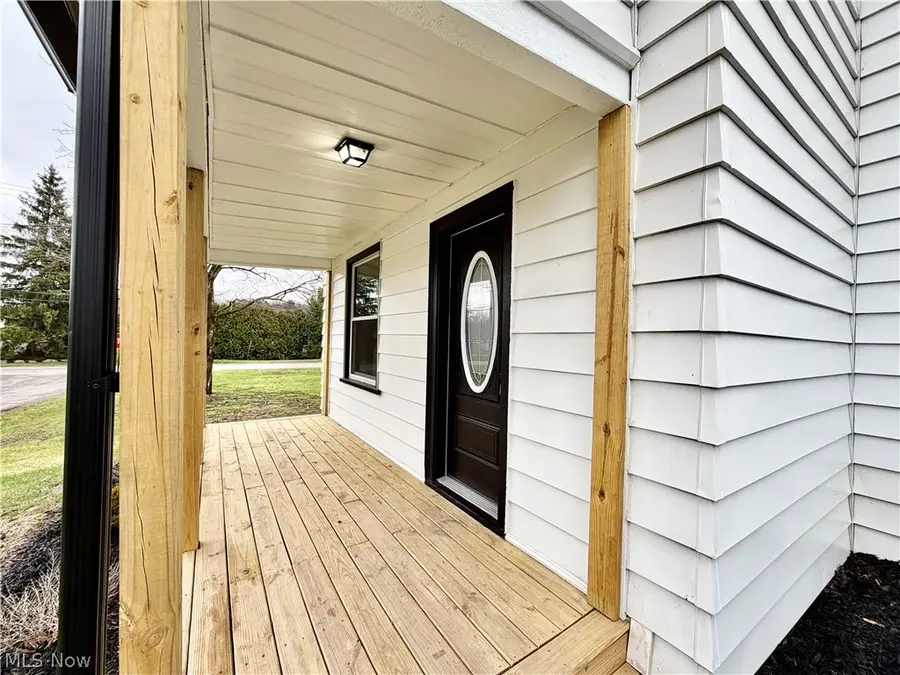 559 Jackson Street, Hubbard, OH 44425 - #3