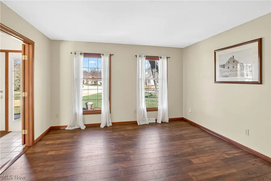 218 Wells Court, Euclid, OH 44132 - #3