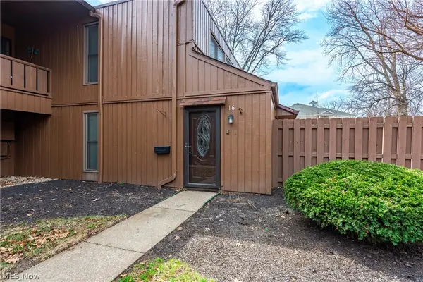 33803 Electric Boulevard #A16, Avon Lake, OH 44012