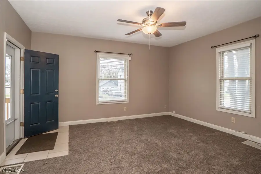 104 12th Nw Street, Massillon, OH 44647 - #3