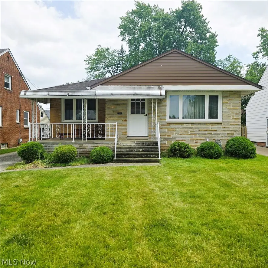 8201 Manorford Drive, Parma, OH 44129 - #1