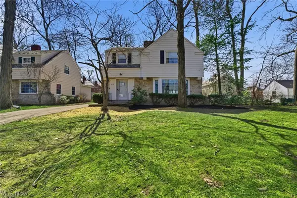 4182 Silsby Road, University Heights, OH 44118