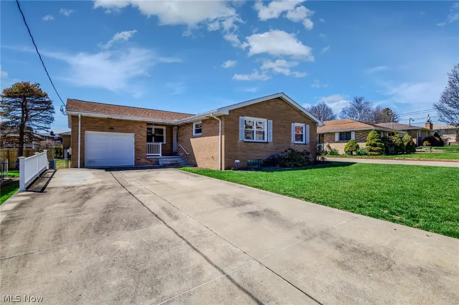 214 Donnell Street, Weirton, WV 26062 - #2