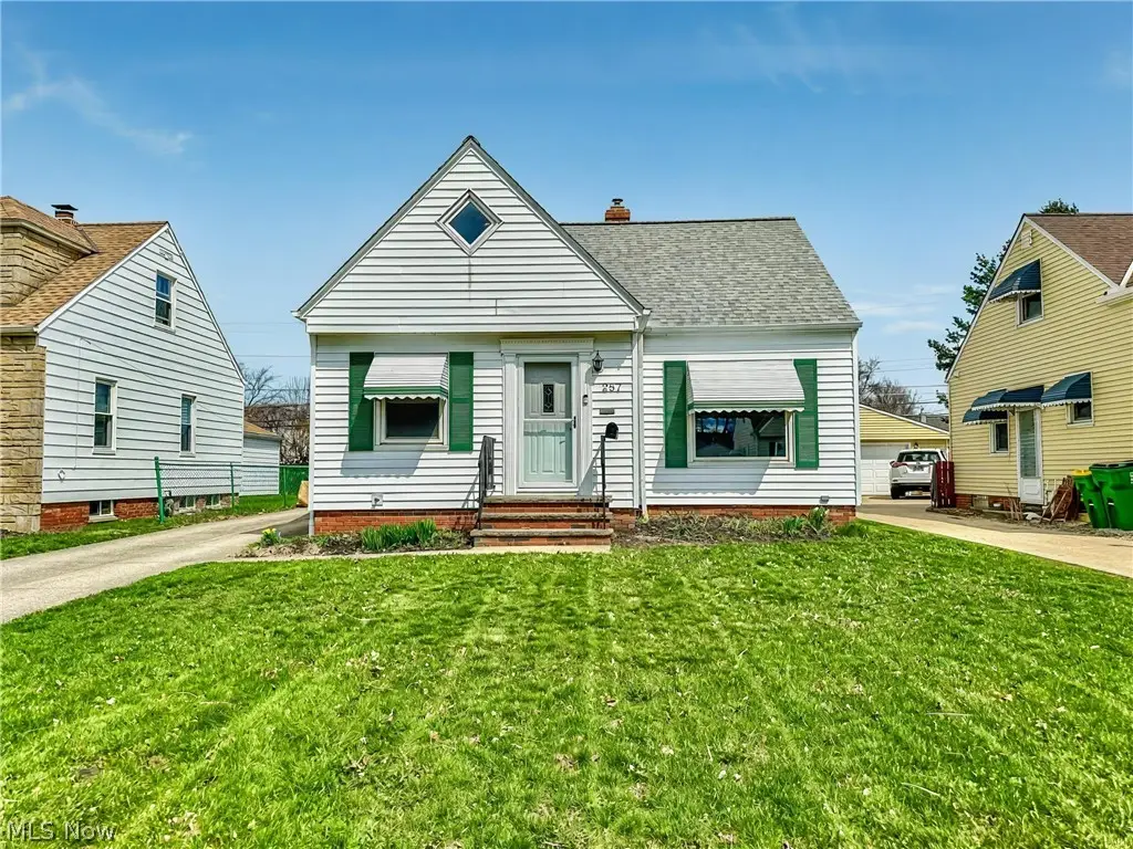 287 E 330th Street, Willowick, OH 44095 - #1