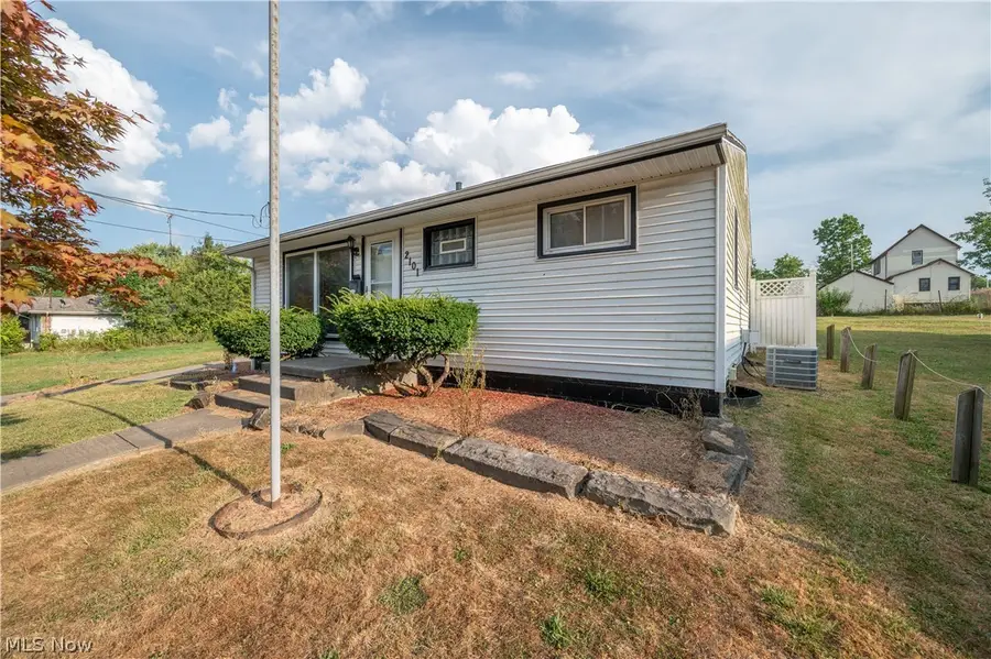 2101 Cherry Hill Avenue, Youngstown, OH 44509 - #2