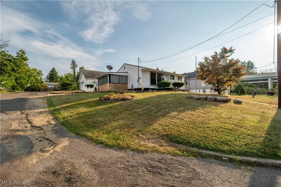 2101 Cherry Hill Avenue, Youngstown, OH 44509 - #3