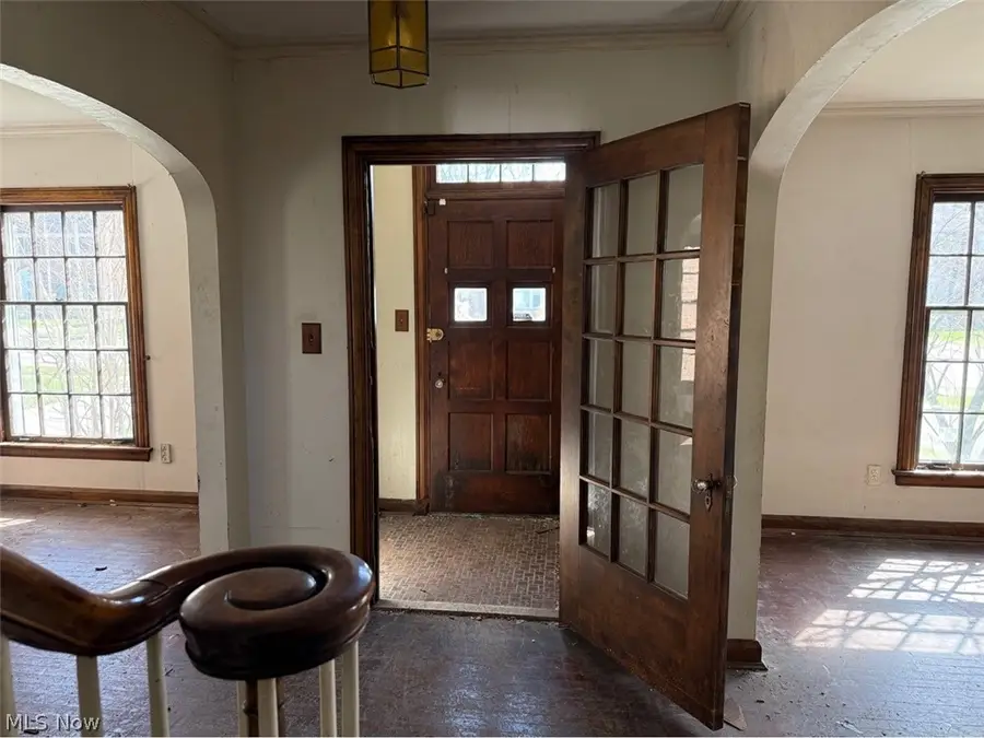 16173 Glynn Road, East Cleveland, OH 44112 - #3