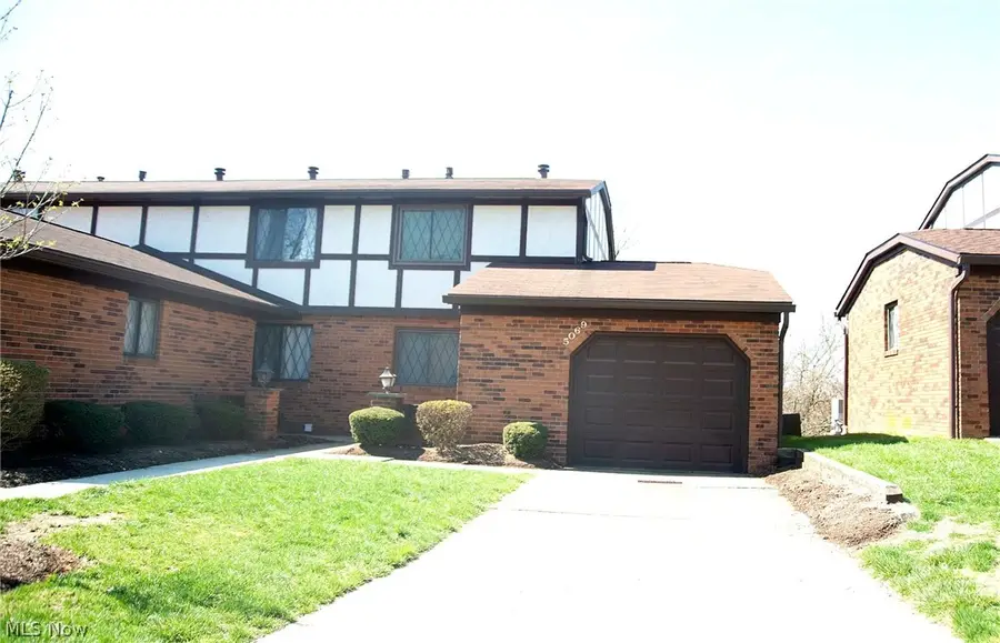 5069 Beckenham Court, Columbus, OH 43230 - #2